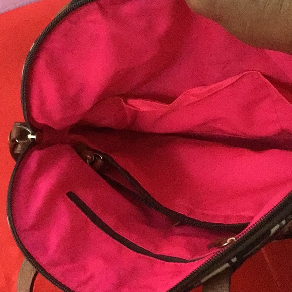 EUC Dooney&Bourke bag - Picture 5 of 5